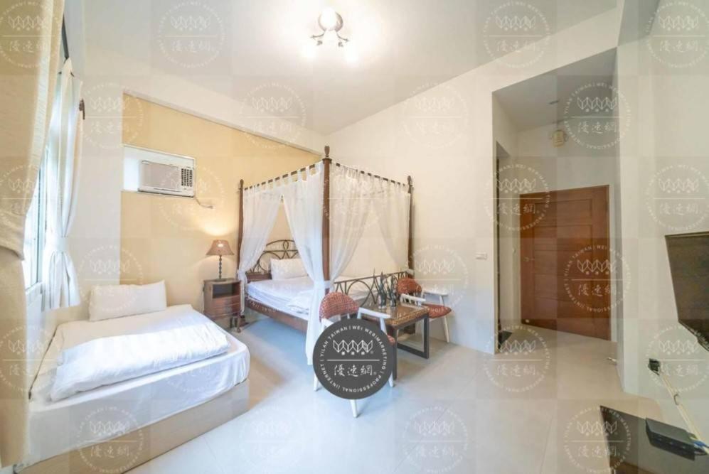 Left Bank Bnb Jiaoxi Exteriör bild