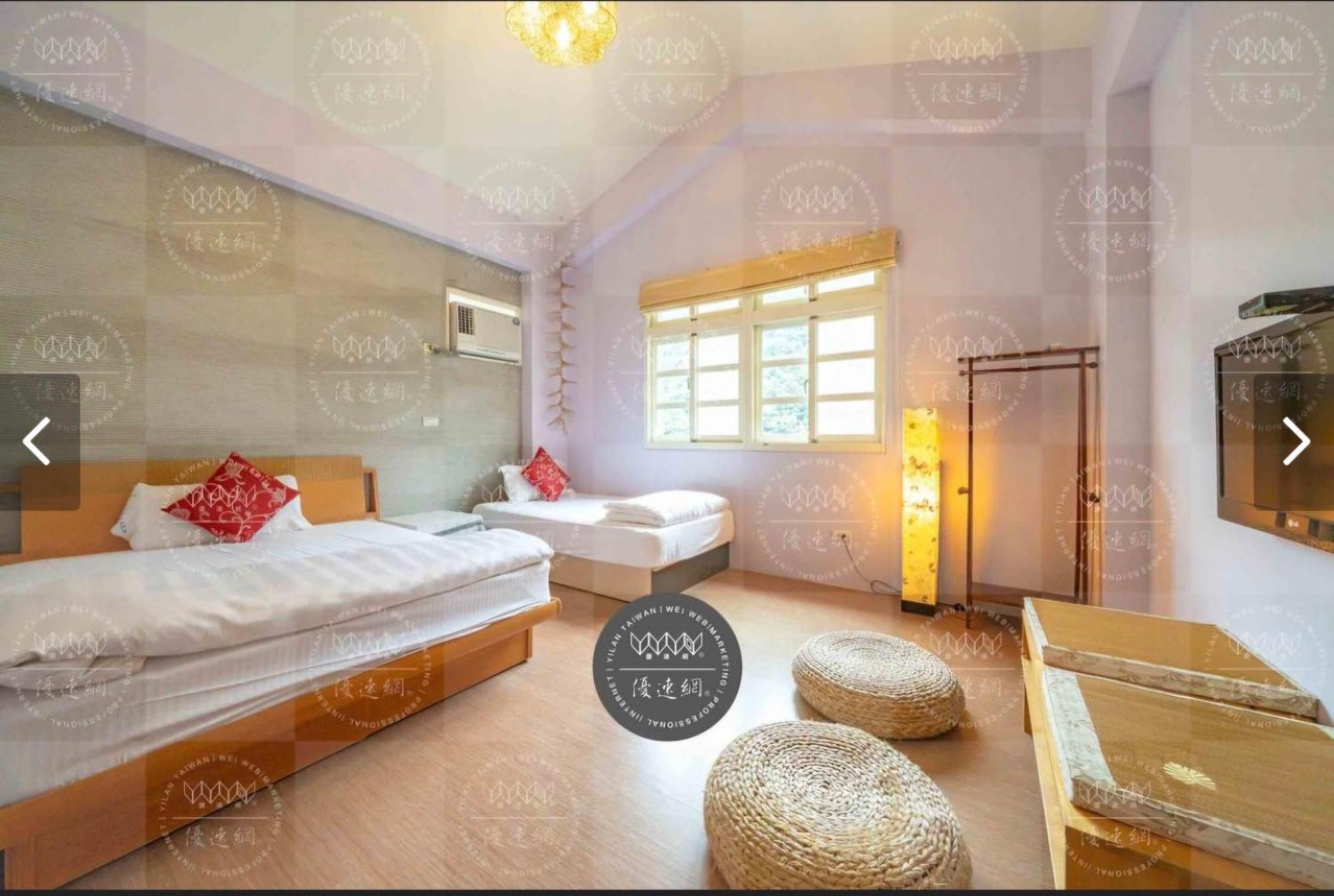 Left Bank Bnb Jiaoxi Exteriör bild
